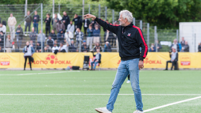 Kein großer Umbruch bei Altona 93 - großen Druck auf die junge Mannschaft wollen aber weder Trainer Andreas Bergmann noch der Club aufbauen. (Foto: Lobeca/Seidel)