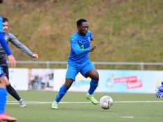 Razak Aza Bandi war mit zwei Toren entscheidend am Befreiungsschlag des FC Süderelbe beteiligt. (Foto: Lobeca/Schlikiis)