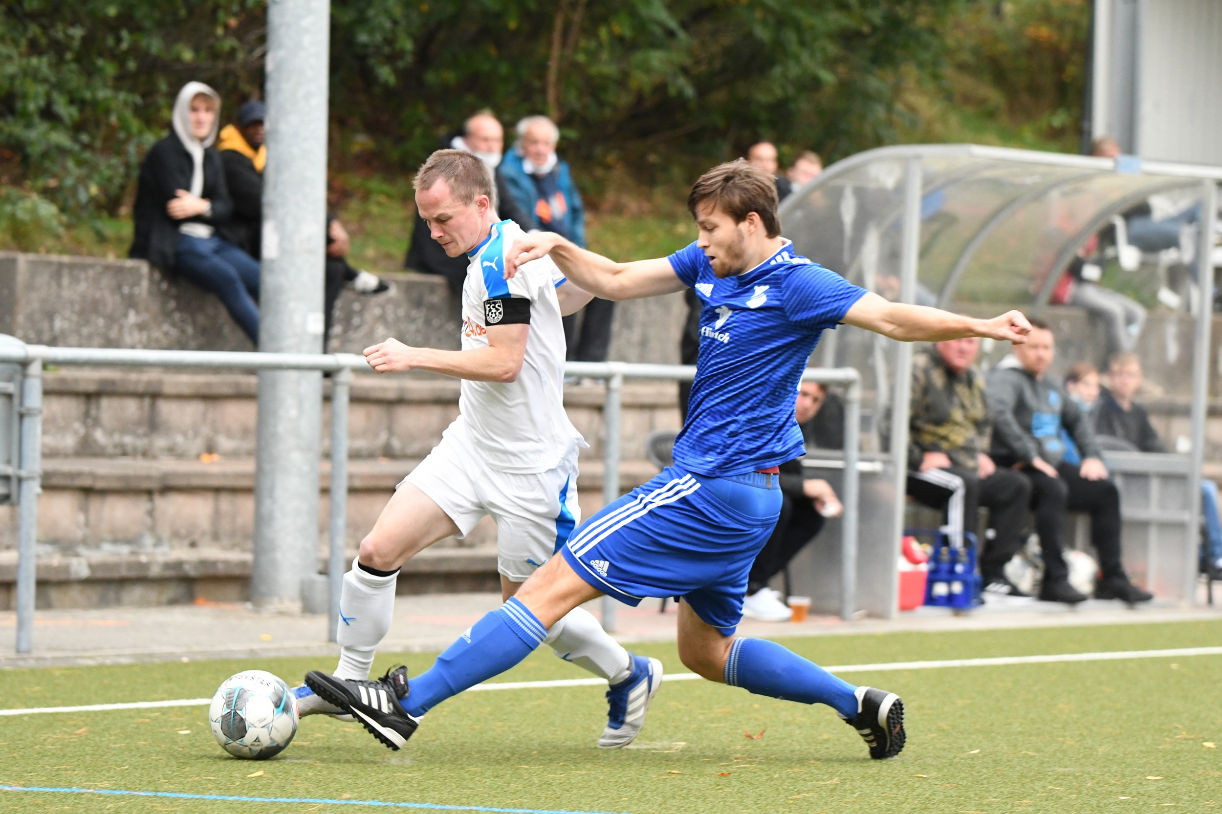 Fabian Knottnerus, hier noch im Tornescher Trikot, heuert nun Halstenbek an. (Foto: Lobeca/Schlikis)