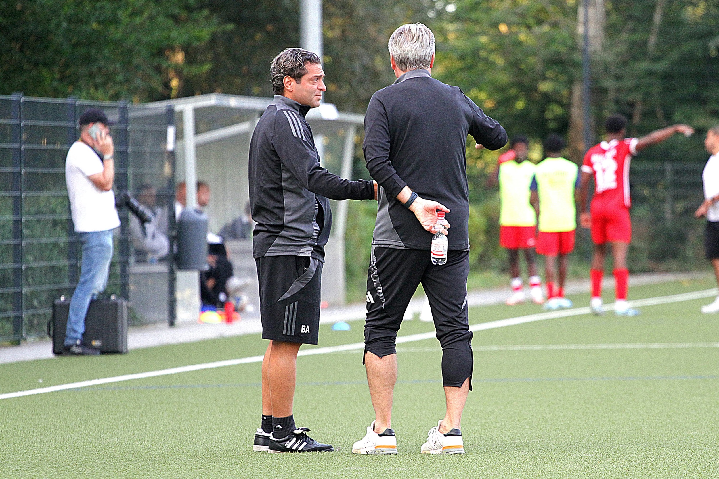 Berkan Algan und der ETSV stehen am Samstag in Dassendorf unter Druck. (Foto: Niklas Runne)