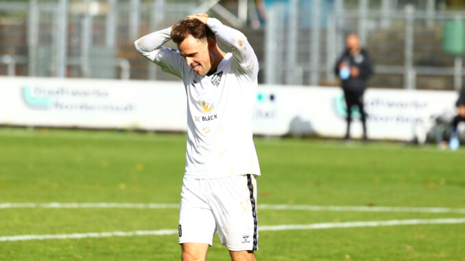 Nick Gutmann und Teutonia werden kommende Saison keine Oberliga spielen. (Foto: Lobeca/Homburg)